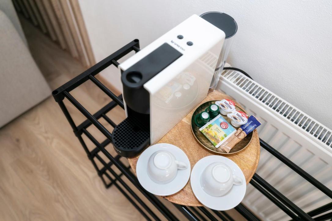 Alure Residences 2 & 24H Self Check-In, Parking In The Garage In The Apartment Building Included, New Building, Terrace, Green Location With A Forest Park With A Lake, Children'S Playground バンスカー・ビストリツァ エクステリア 写真